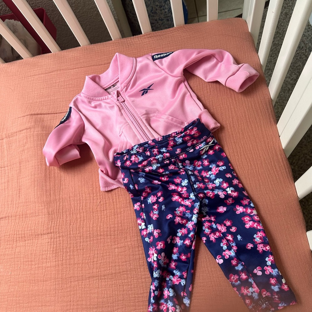 Rebook baby girl fit